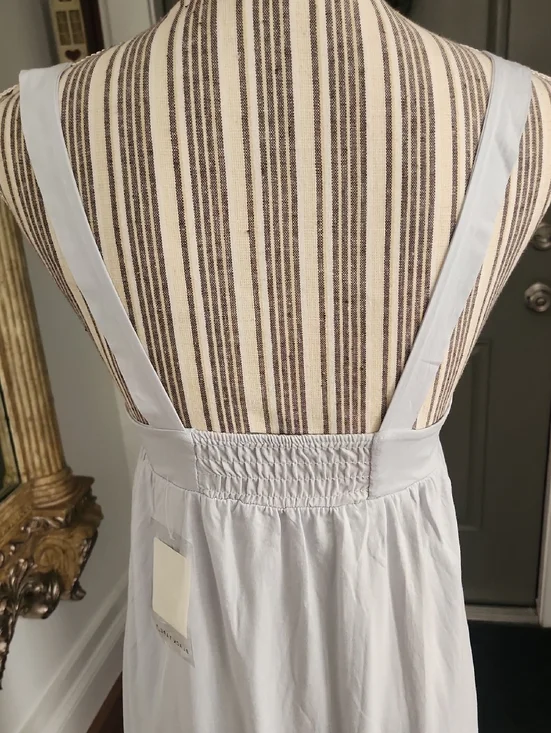 Pale Blue Maxi Sundress with Keyhole Detail - Picture 3 of 7